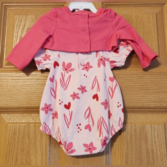 NWT Carter's Spring Set - Newborn - Picture 4 of 5